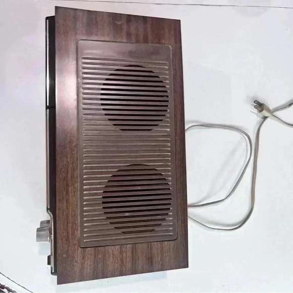 Vintage General‎ Electric T285C Nutmeg Desktop AM/FM Radio Works MCM Style - Picture 3 of 10